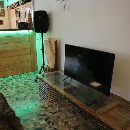 Cave Trieste - Cats *